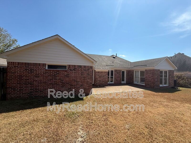 6531 Annie Lee St - Photo 7 of 18