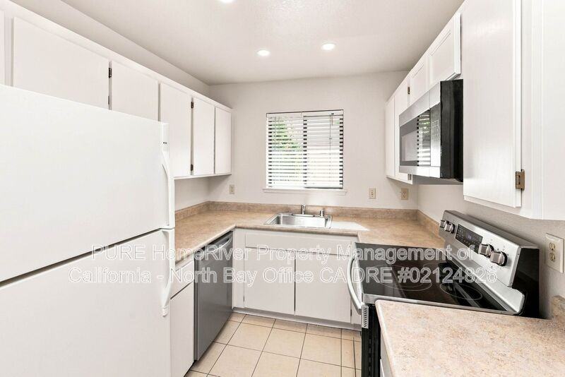 2518 Westberry Dr - Photo 5 of 34
