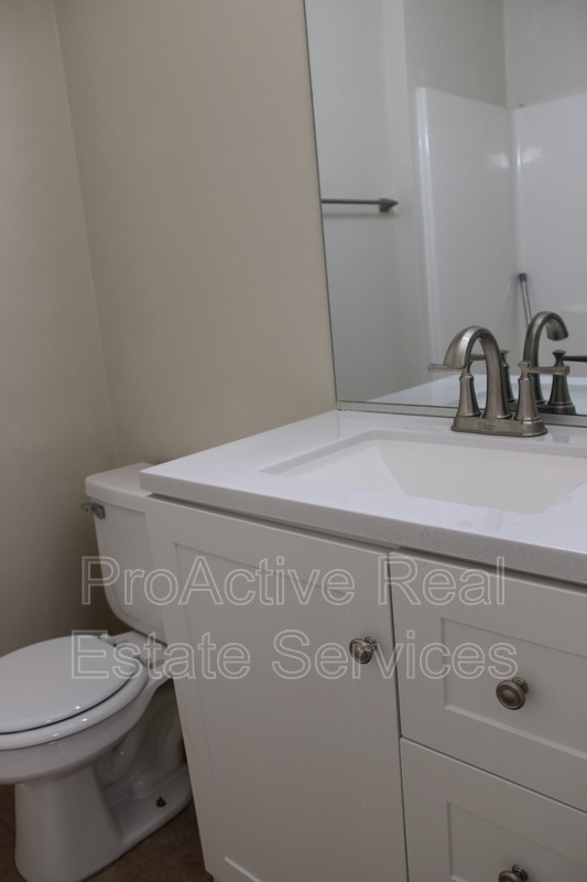 965 Banyan Dr - Photo 7 of 20