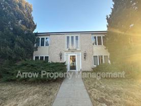 1004 18th St - Photo 1 of 1
