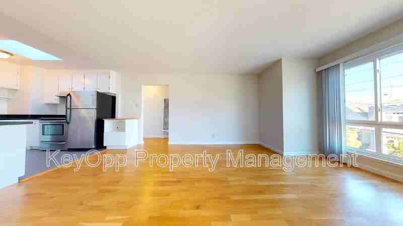 359 21st Ave #4 - Photo 7 of 23