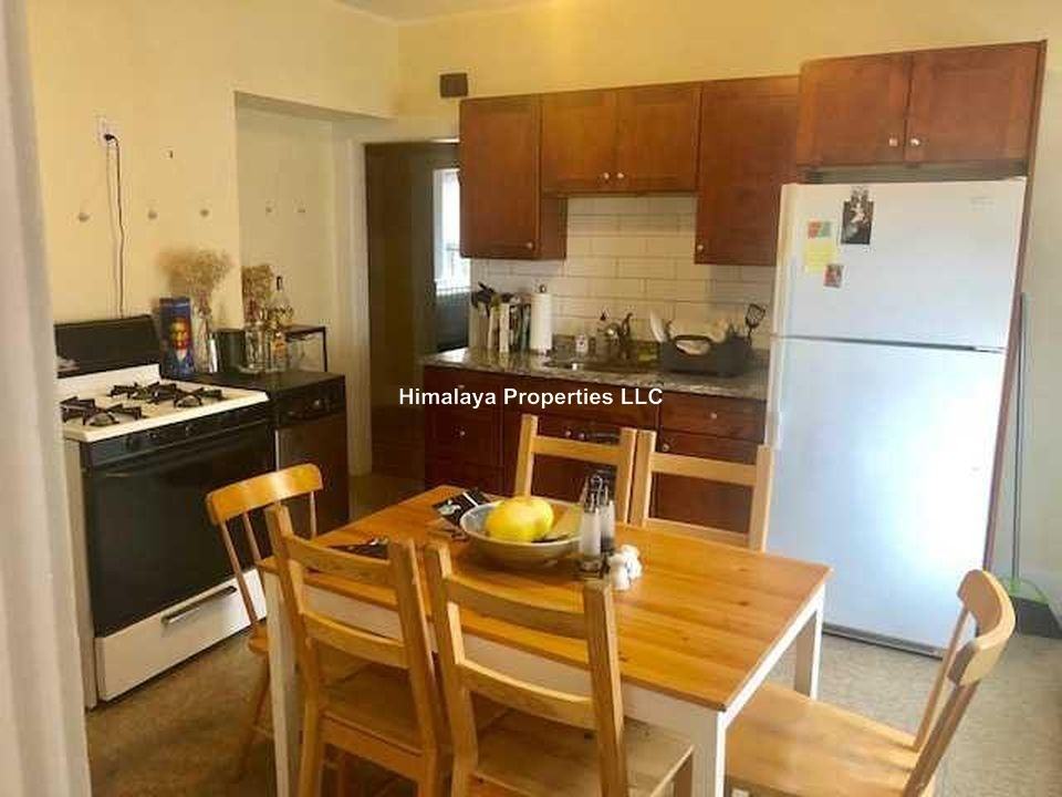 48 Winthrop St #2 - Photo 2 of 10