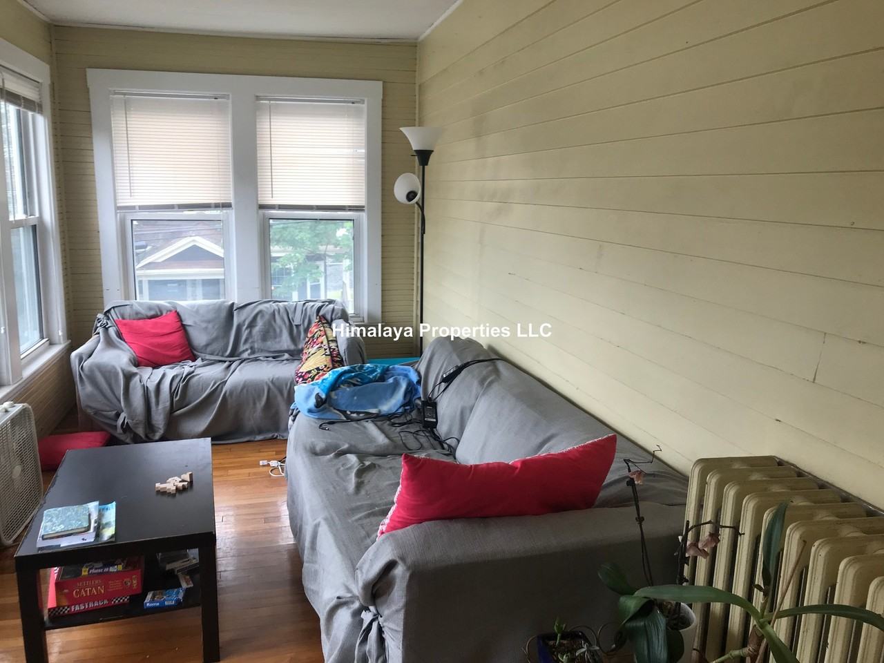 48 Winthrop St #2 - Photo 3 of 10