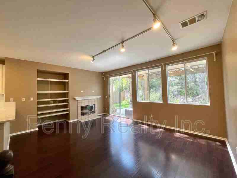 4907 Wheelhouse Dr - Photo 3 of 26