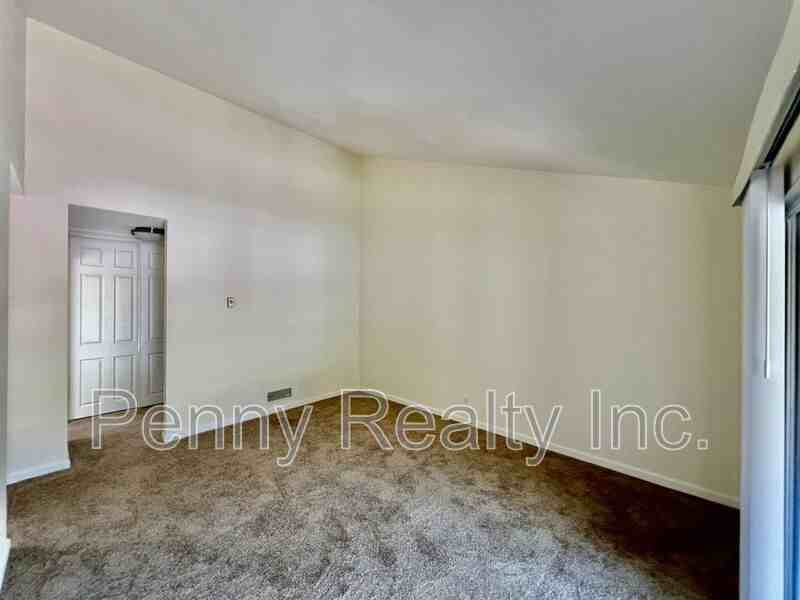 5543 Adobe Falls Rd #16 - Photo 6 of 18