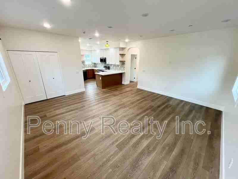 669 Townsite Dr - Photo 2 of 21
