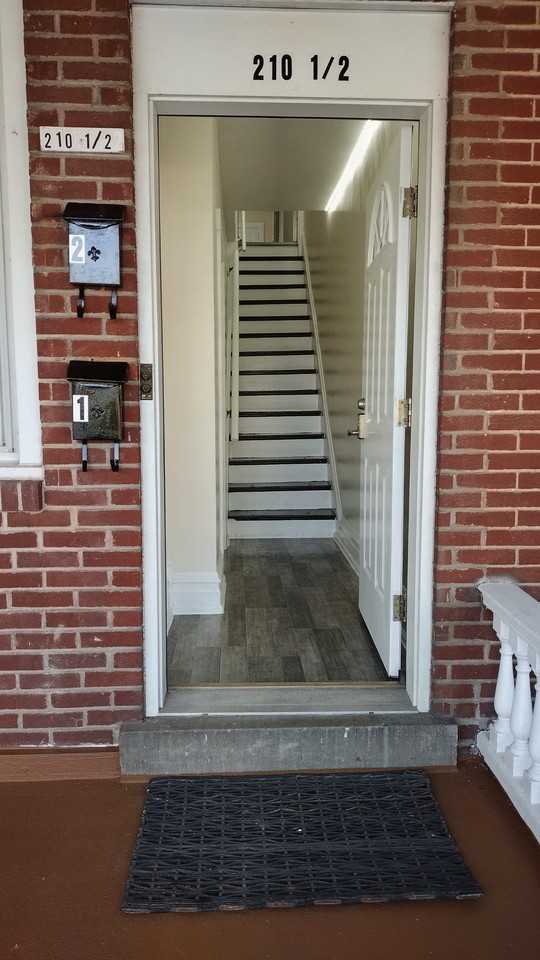 210 1/2 S 17th St #2 - Photo 2 of 13