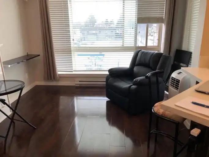 22138 Lougheed Hwy #406 - Photo 4 of 13