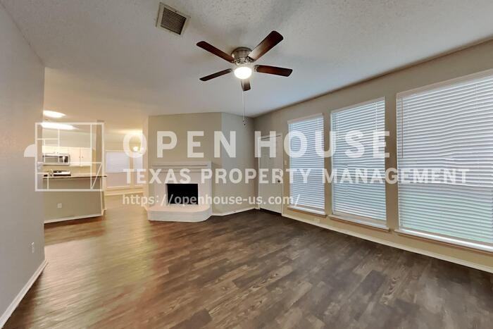 2312 Gerber Dr - Photo 4 of 25