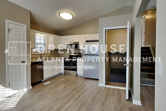 303 Gun Range Rd - Photo 6 of 20
