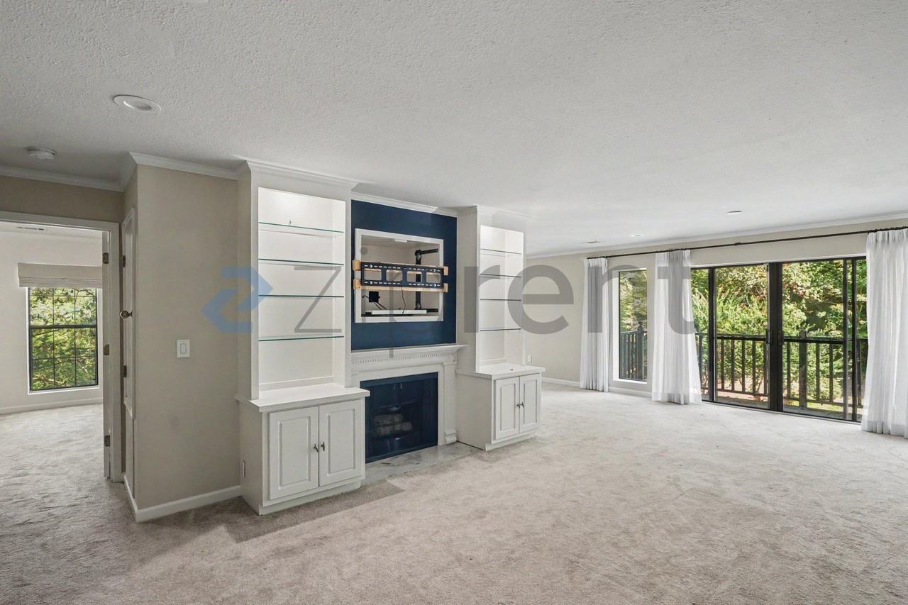 26202 Plantation Dr Ne #26202