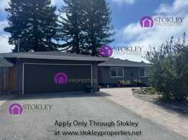 featured image of 214 Siesta Dr