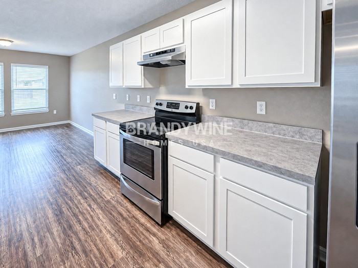 1843 James Madison Ct - Photo 6 of 25