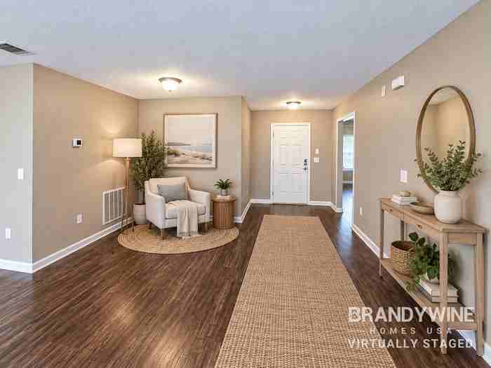 1843 James Madison Ct - Photo 7 of 25