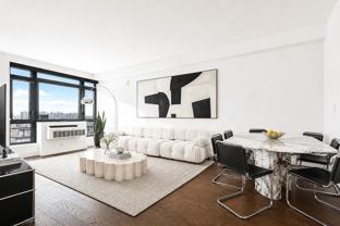 181 Front St #5R - Photo 1 of 1