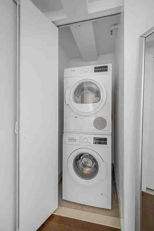 181 Front St #5R - Photo 6 of 8