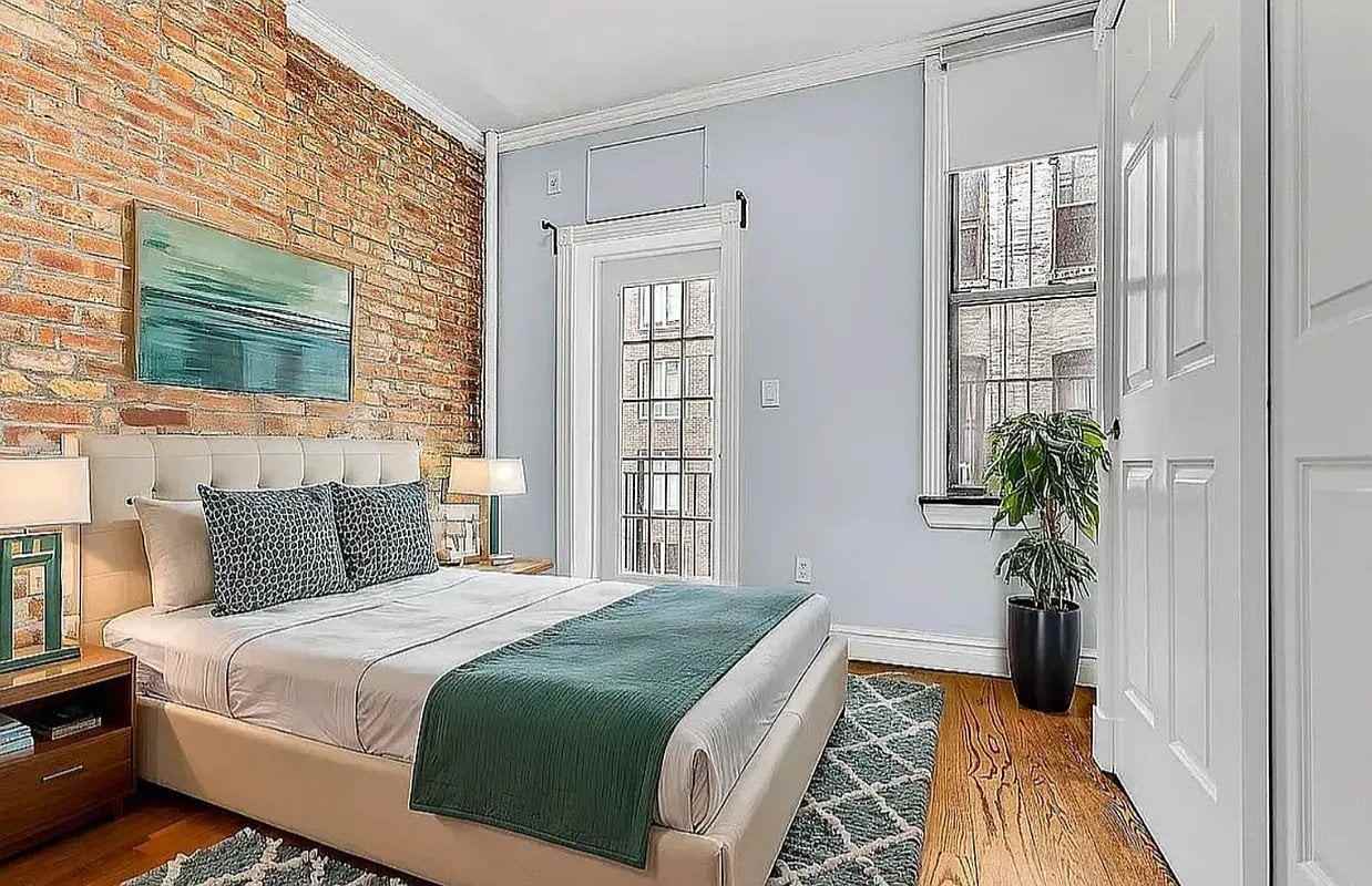 248 Mott St #17 - Photo 2 of 3