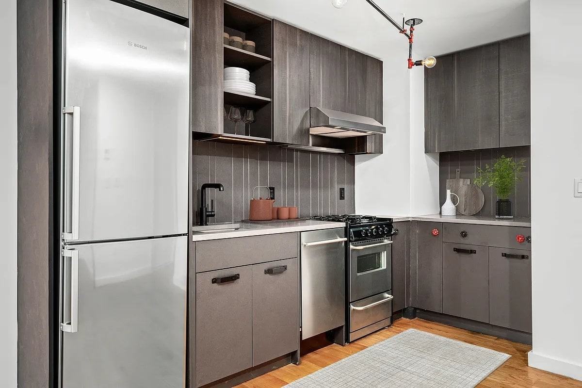 123 Melrose St #412 - Photo 4 of 6