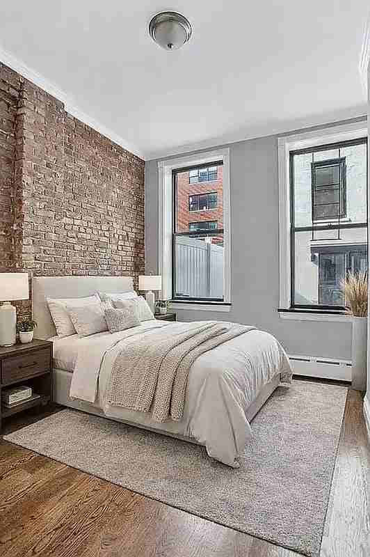 127 E 7th St #4D - Photo 3 of 4