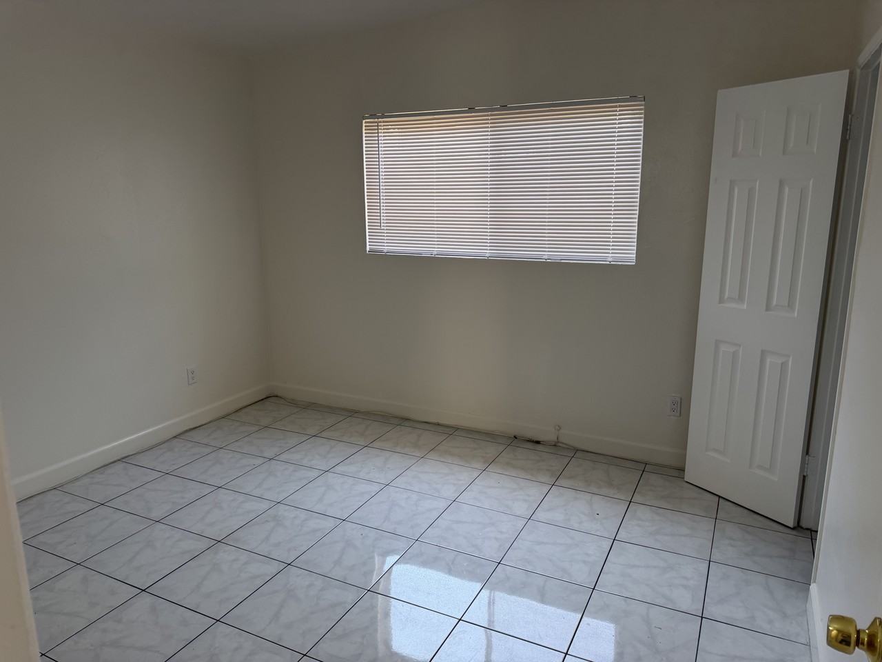 254-274 Orlando Street - Photo 6 of 12