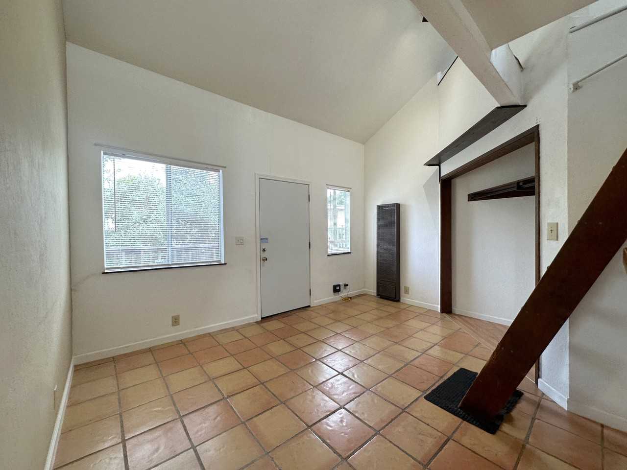 3433 Wilson Ave #B - Photo 3 of 25