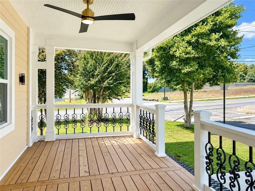 1759 Bolton Rd Nw - Photo 5 of 34