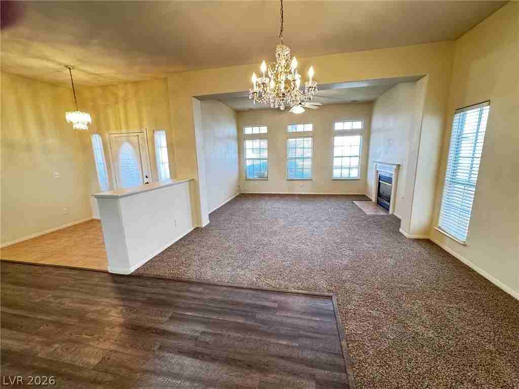 5117 Elm Grove Dr - Photo 5 of 50