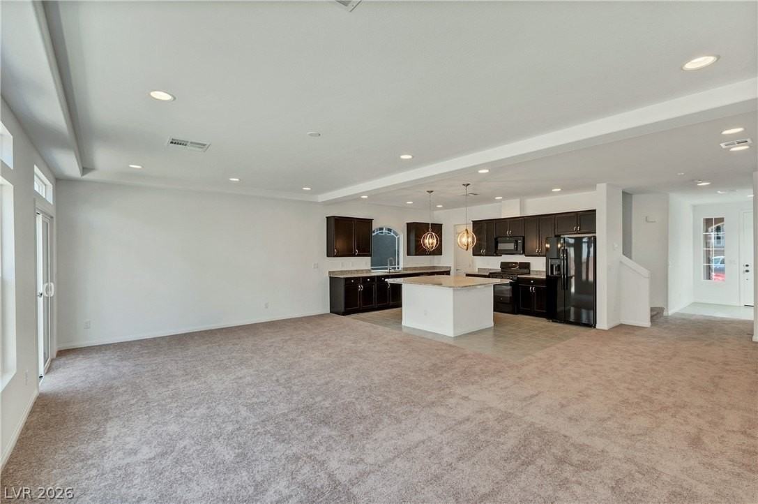 7056 Steele Canyon St - Photo 5 of 20