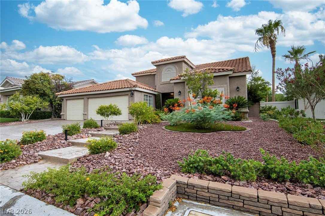 5205 Sandy Cactus Ln - Photo 2 of 37