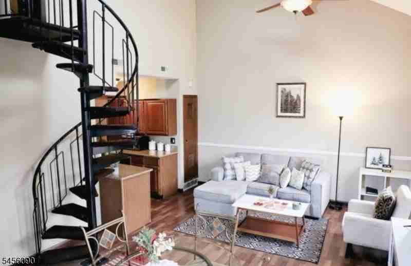 12 Stonehill Dr - Photo 3 of 17