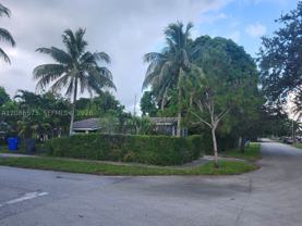 6570 Thomas St - Photo 1 of 1