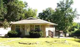 featured image of 524 Phillipena St