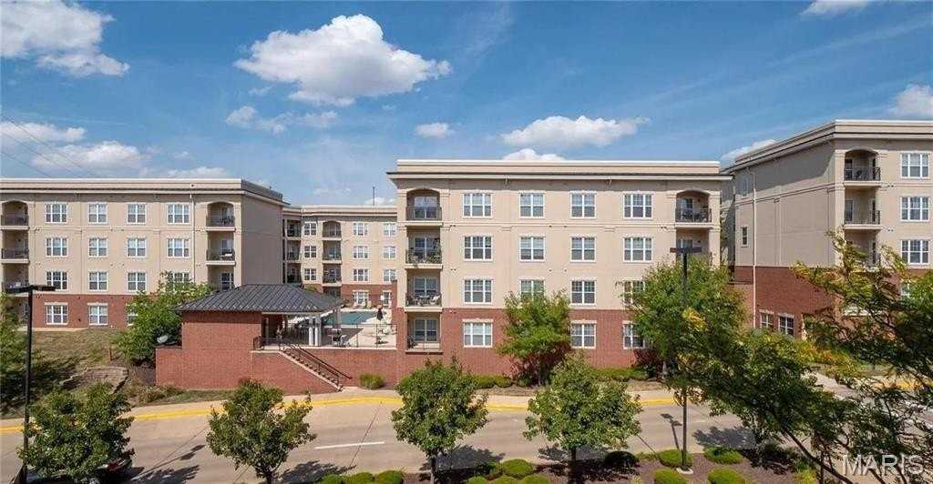1270 Strassner Dr #3409