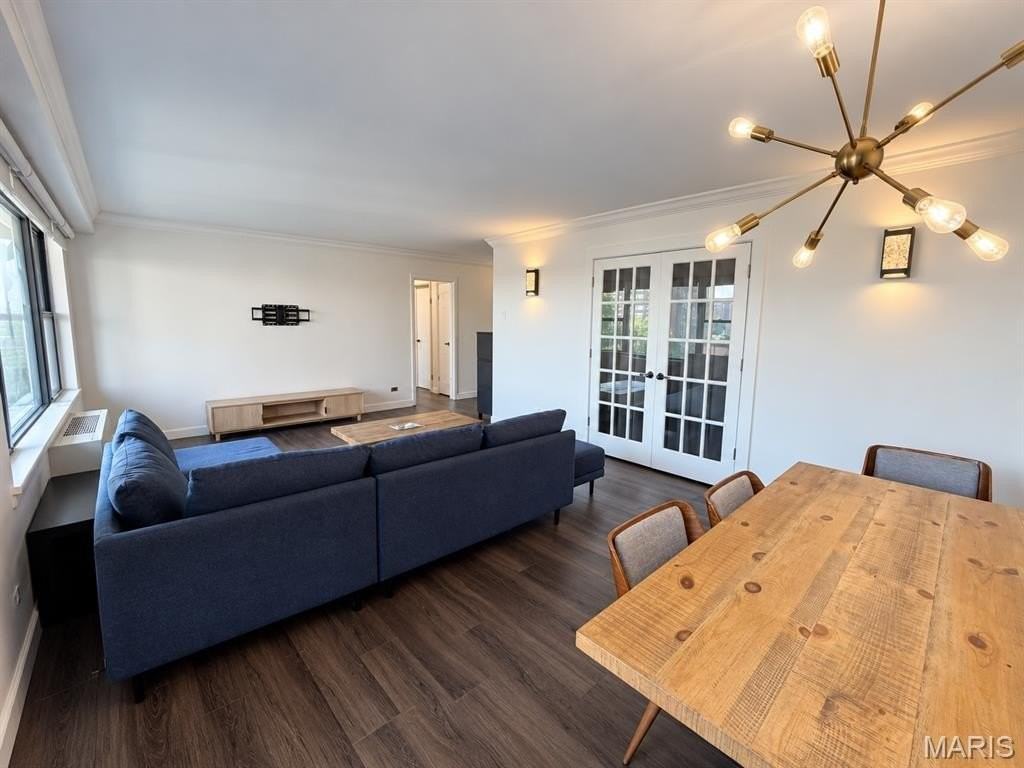 4466 W Pine Blvd #8D - Photo 6 of 24