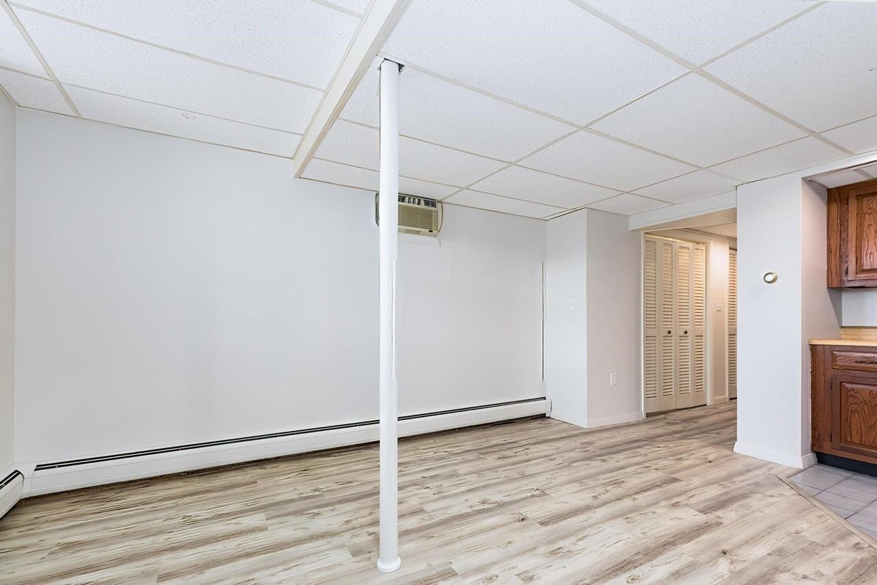 145 Middle St - Photo 5 of 29