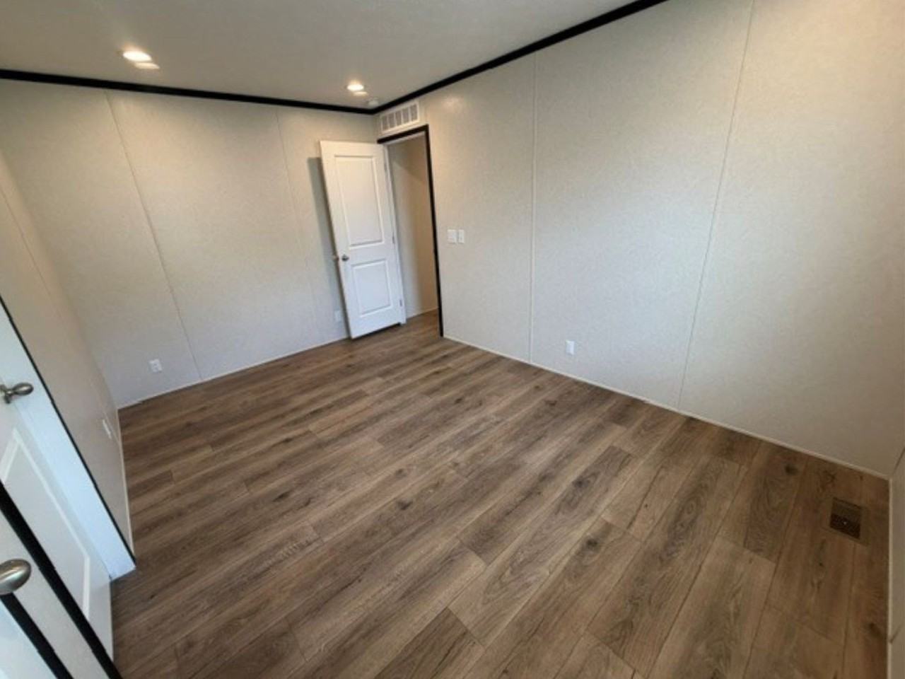 26 Parakeet Hill Dr #187 - Photo 2 of 8