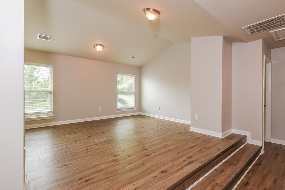 117 Prescott Dr - Photo 5 of 18