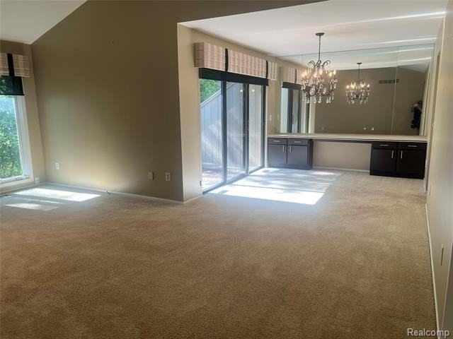 5529 Walnut Cir W - Photo 5 of 24