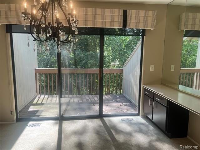 5529 Walnut Cir W - Photo 6 of 24