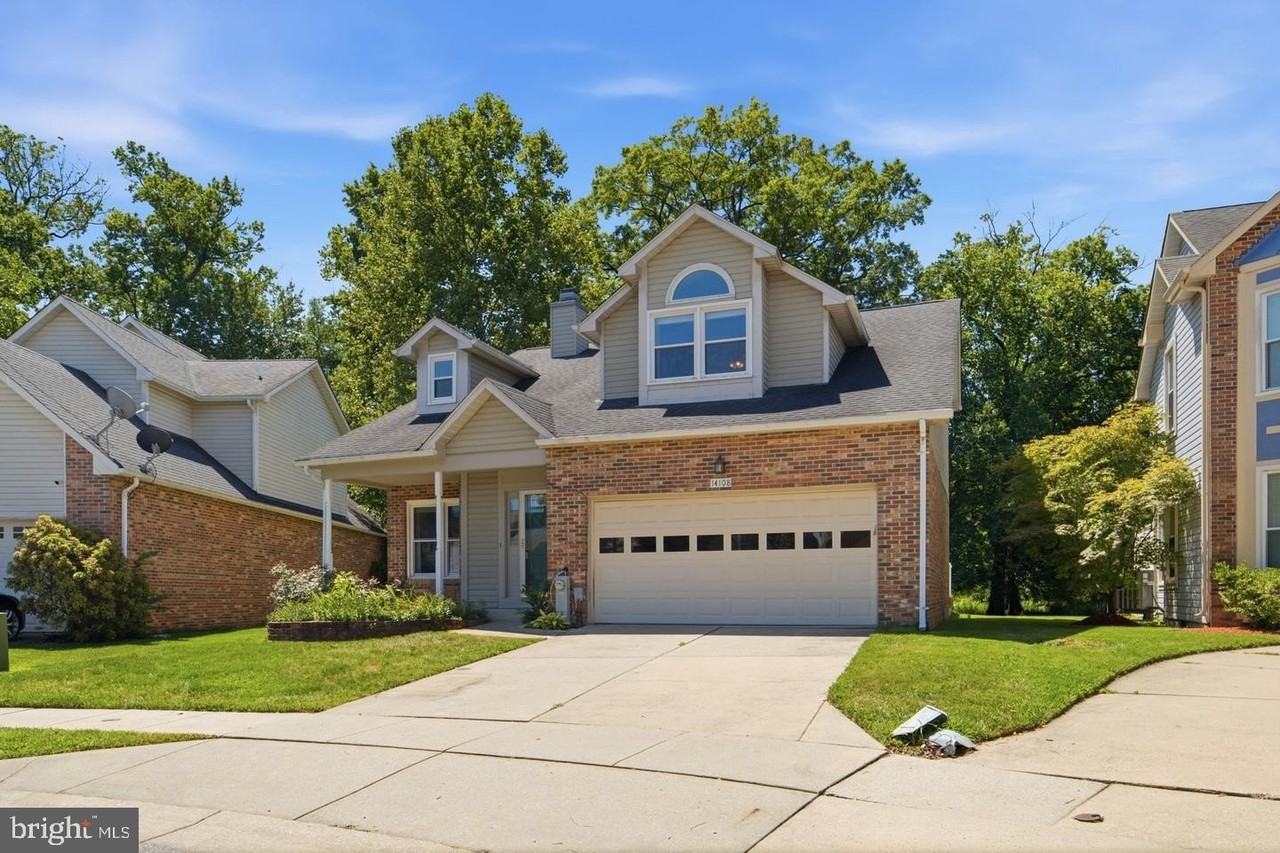 14108 Greenview Dr - Photo 5 of 50