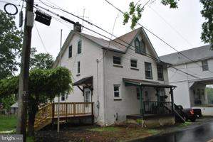featured image of 12 S Thornton Rd