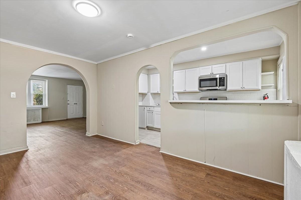 5105 Chalgrove Ave #1 - Photo 6 of 20