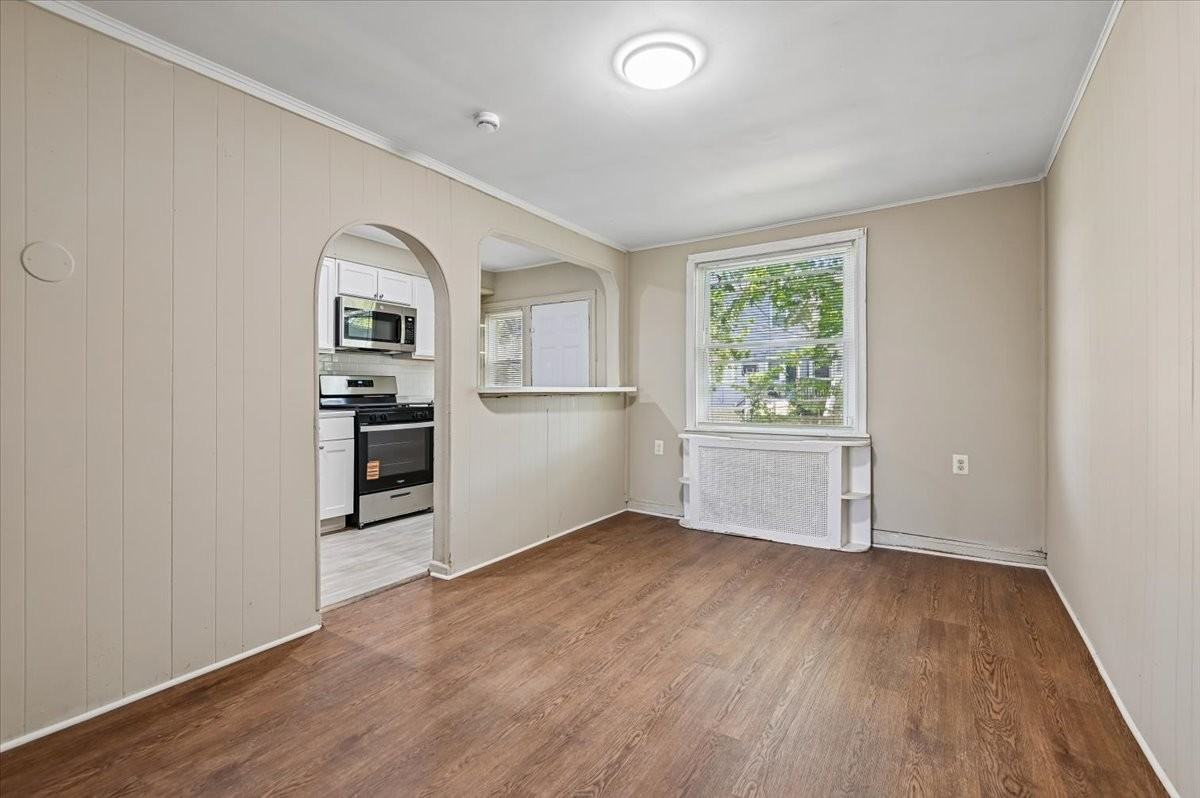 5105 Chalgrove Ave #1 - Photo 7 of 20