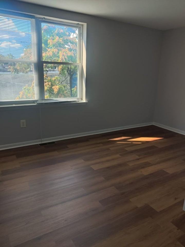 1422 W Allegheny Ave - Photo 4 of 7