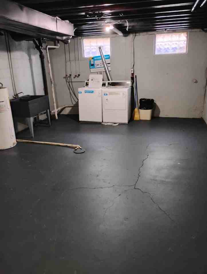 2011 Riverside Dr - Photo 5 of 5