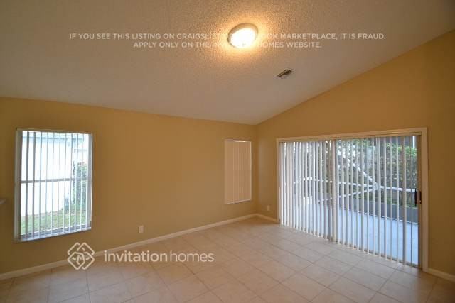 13283 Blue Diamond Pl - Photo 4 of 7