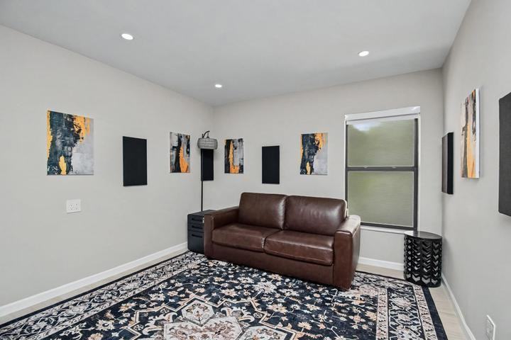 21460 Laguna Drive - Photo 7 of 8