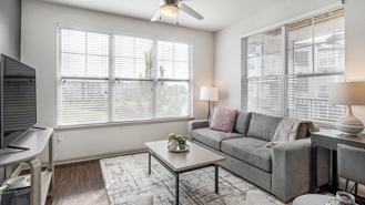 4821 SW 48TH Ave - Photo 1 of 1