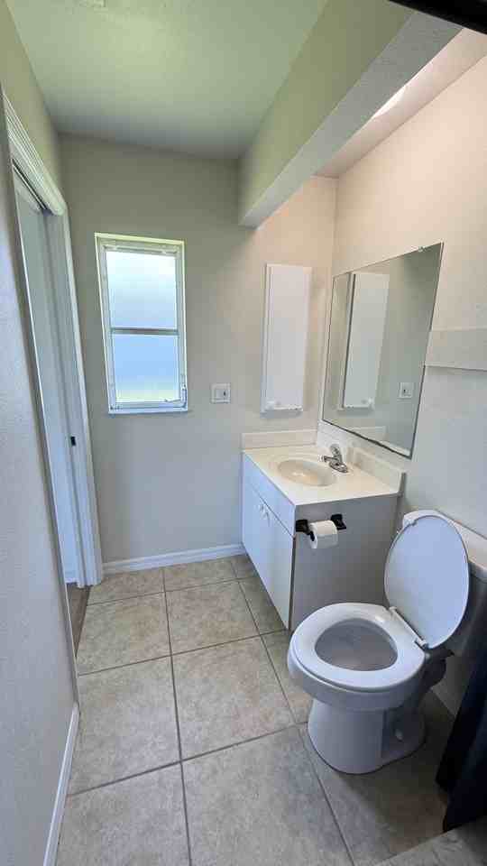 414 Se 13Th St. Cape Coral, Fl ##Fl - Photo 3 of 25