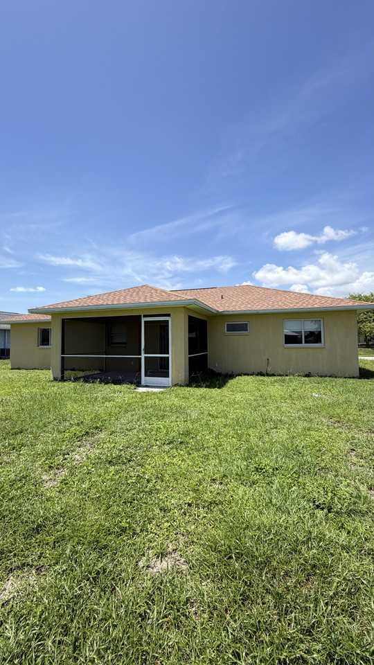 414 Se 13Th St. Cape Coral, Fl ##Fl - Photo 4 of 25